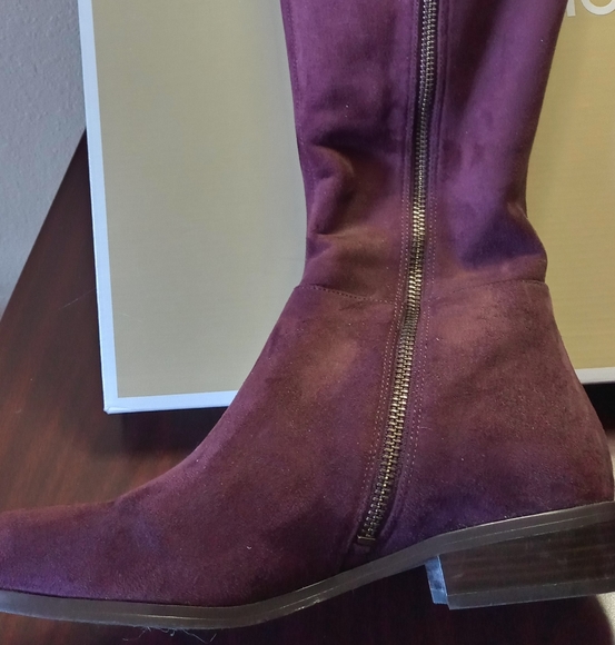 Micheal Kors - womens boots - Picture 3 of 4